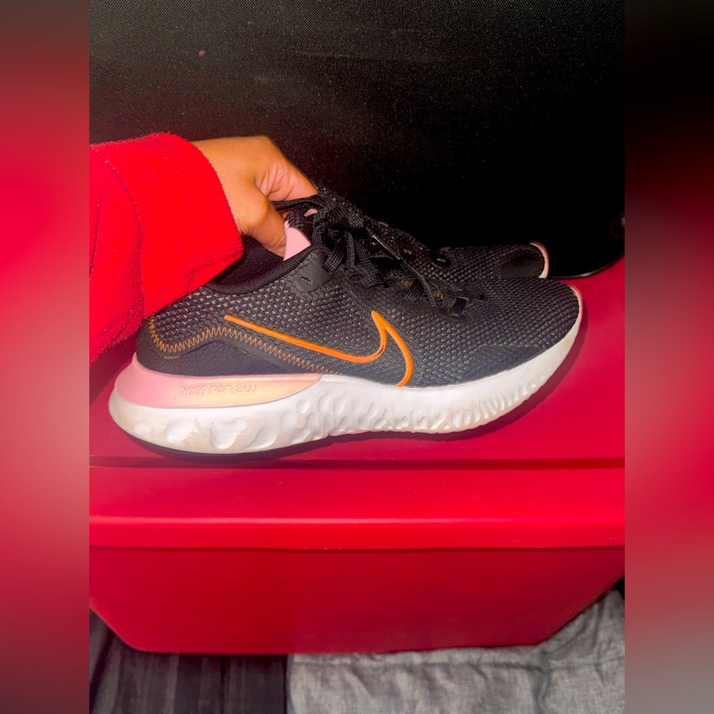 Nike Renew